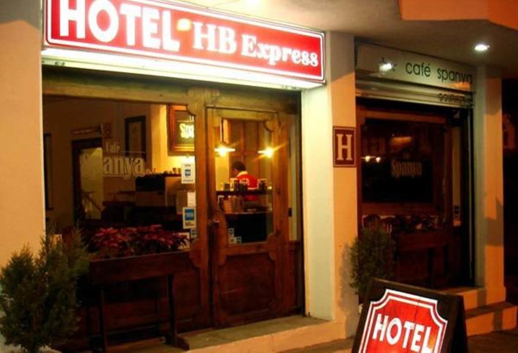 Hb Express Hotel Tlaxcala de Xicohtencatl Exterior foto