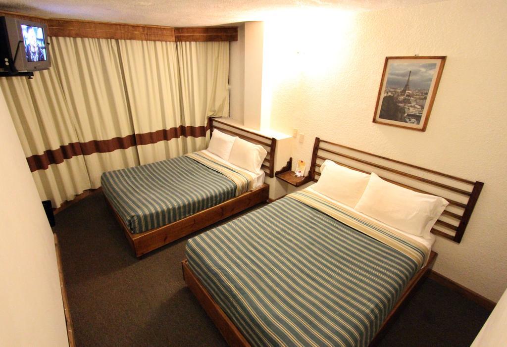 Hb Express Hotel Tlaxcala de Xicohtencatl Habitación foto